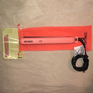 amika Strand Perfect Ceramic Styler